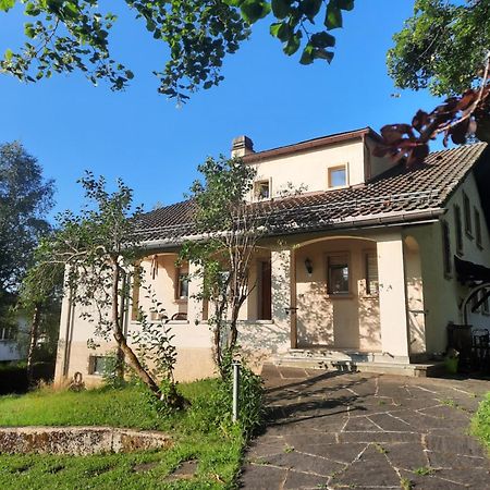 라쇼드퐁 Pepper House B&B 외부 사진